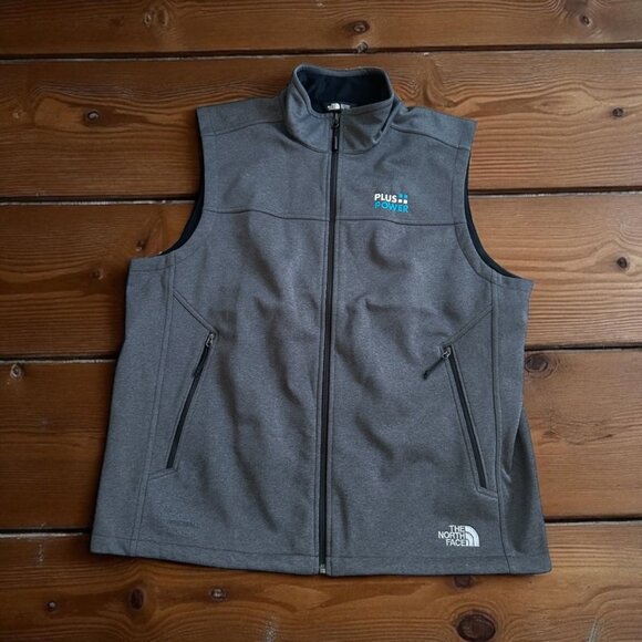THE NORTH FACE Men's Gray Tech Power Plus Vest Size XL - Picture 1 of 7